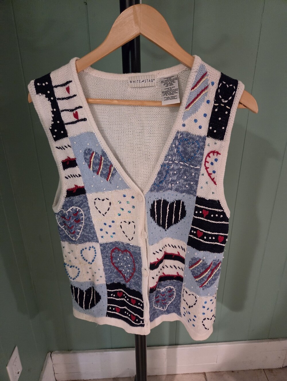 Y2K Small White Stag Patchwork Heart Knit Vest: Cream & Light Blue, Grandmacore